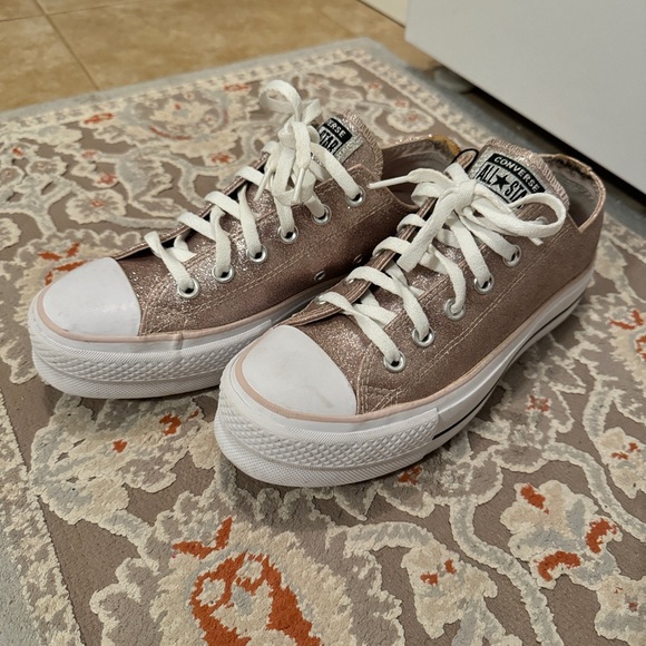 All star Converse women size US 7 - Picture 8 of 9